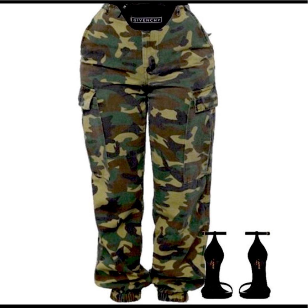 Camouflage Jeans